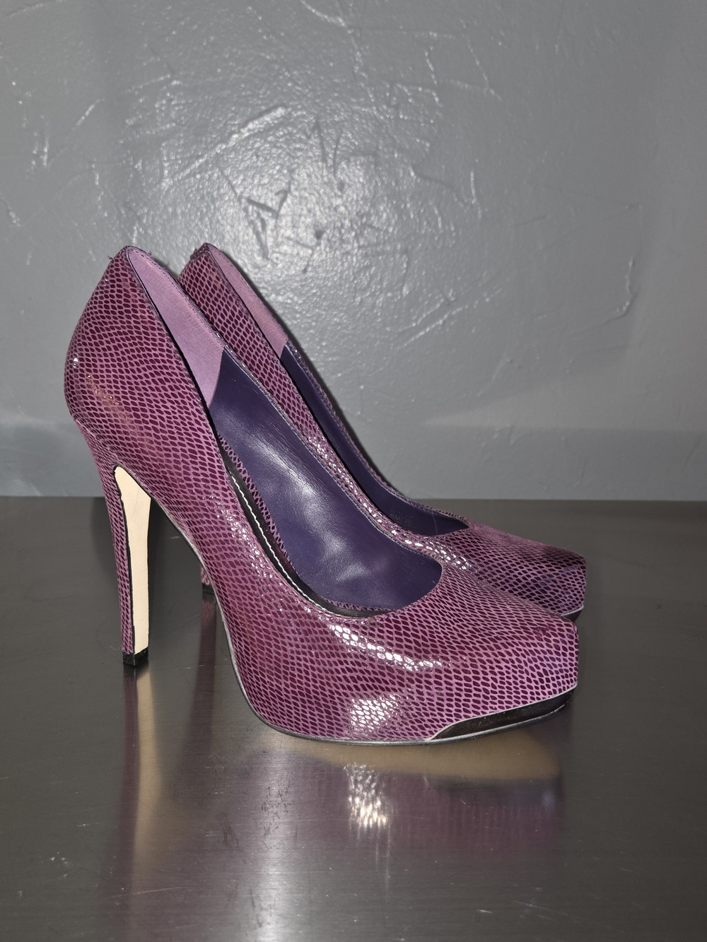 BCBGeneration Purple Snakeskin Platform High Heels